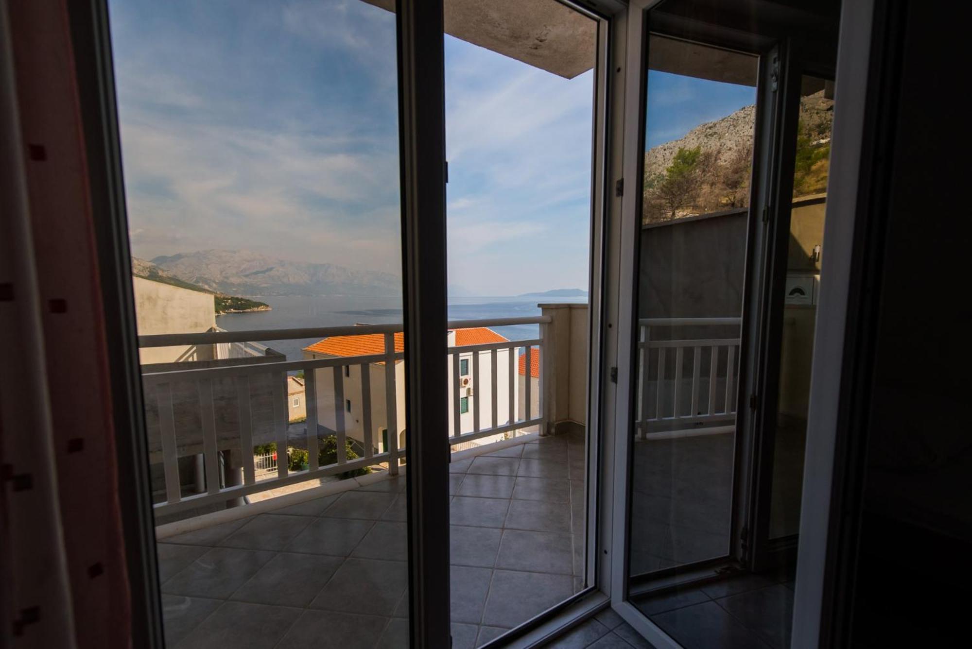 Bed And Breakfast Pero 3 Min Walk To The Beach Lokva Rogoznica Ngoại thất bức ảnh